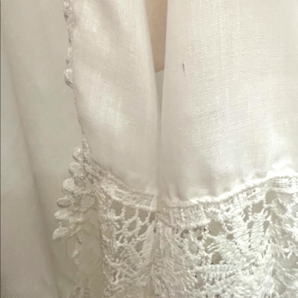 Stunning Beach Coverup - Picture 12 of 12